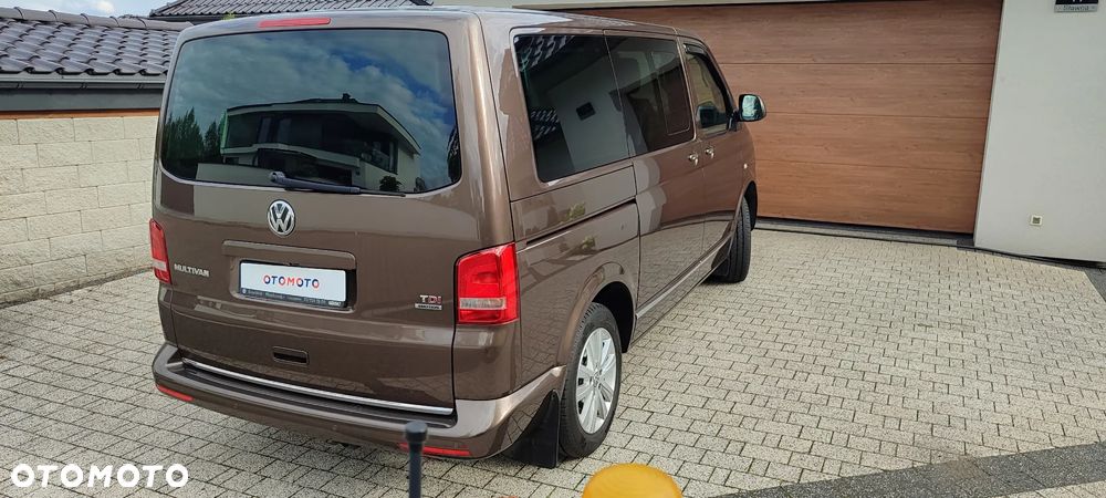 Volkswagen Multivan - 5