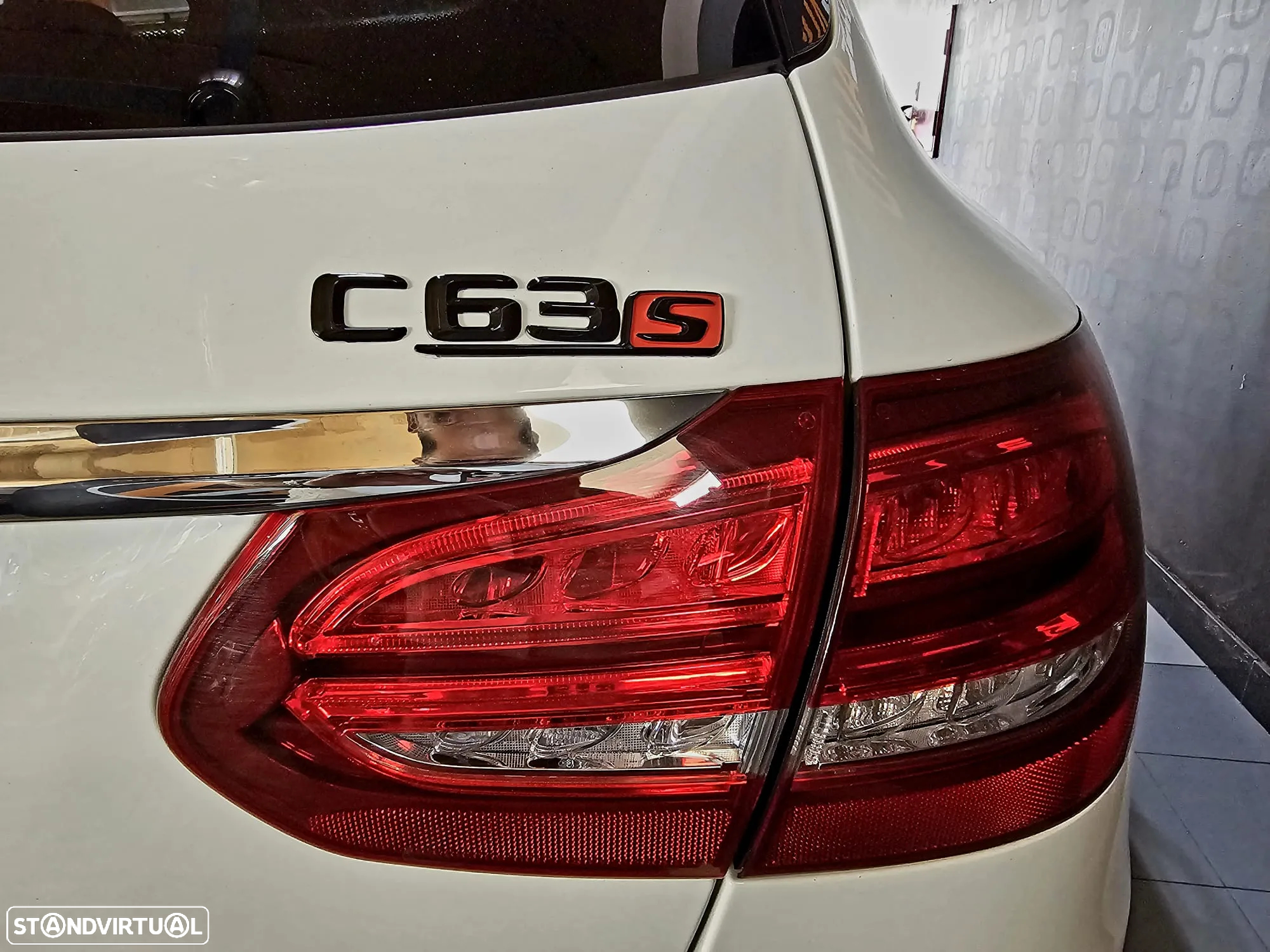 Mercedes-Benz C 63 AMG S Station Speedshift MCT 9G - 11