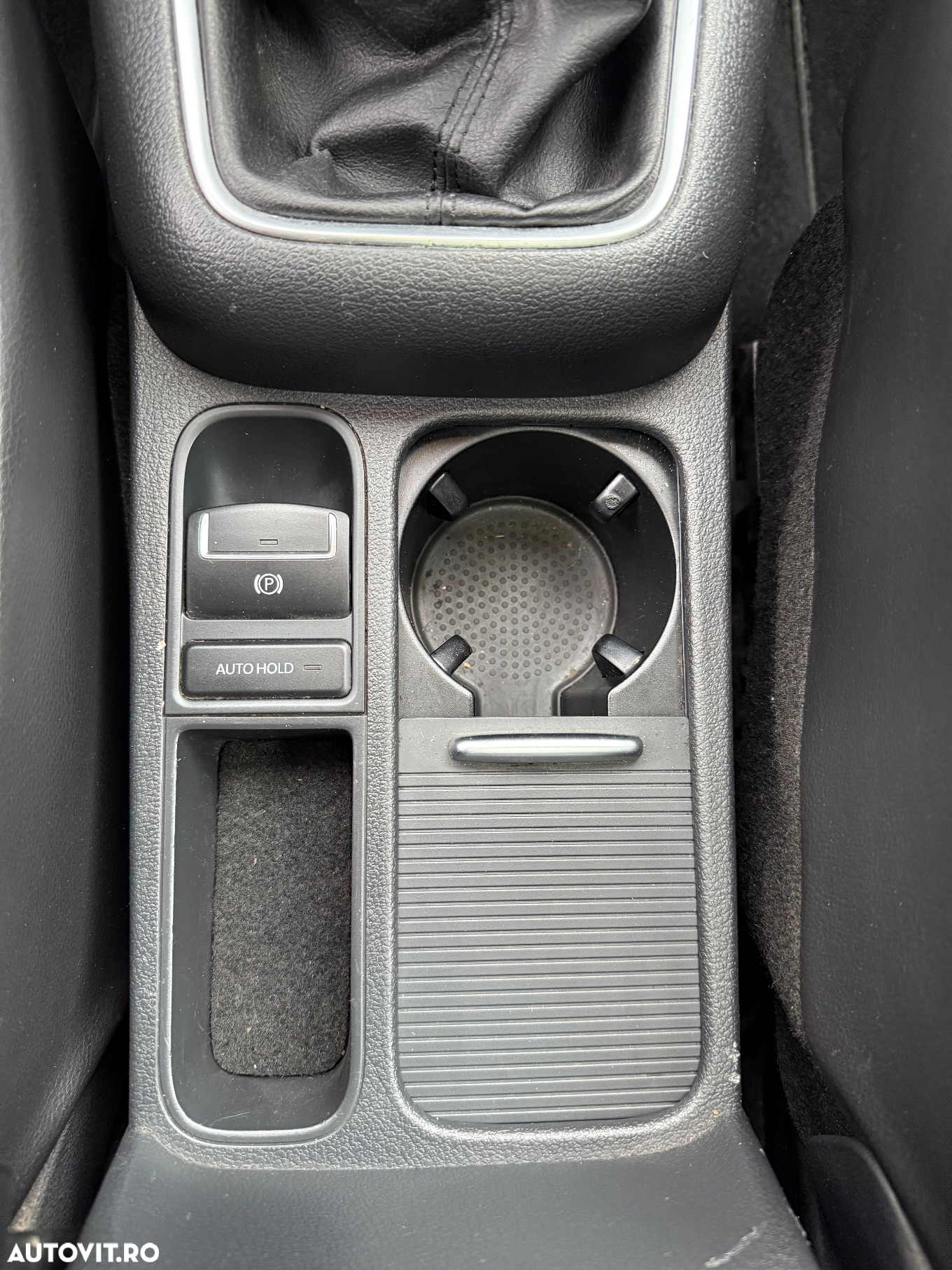 Volkswagen Tiguan - 21