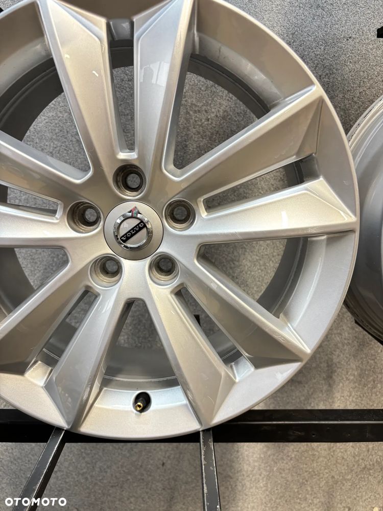 4 Felgi Alu. Volvo S60, V60, V70, 17", 31471309, K3 B400CC - 25