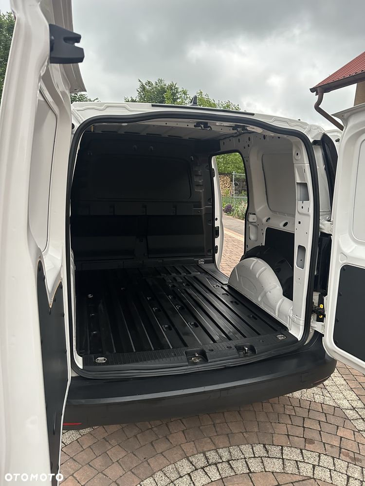 Volkswagen Caddy - 7