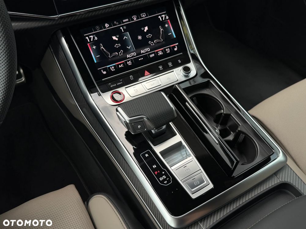 Audi SQ8 TFSI Quattro Tiptronic - 24