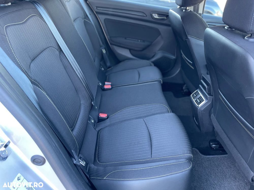 Renault Megane BLUE dCi 115 BUSINESS EDITION - 6