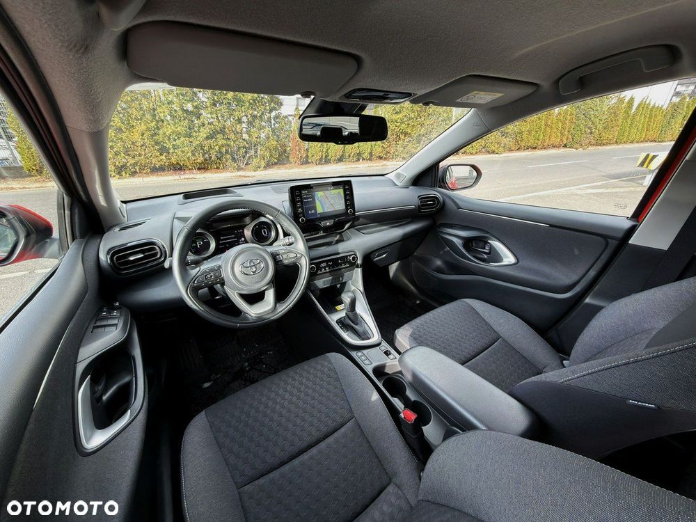 Toyota Yaris Hybrid 1.5 Style - 11