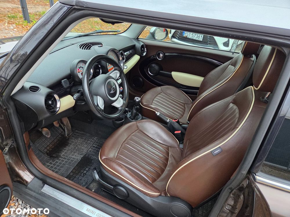 MINI Clubman Cooper D - 9