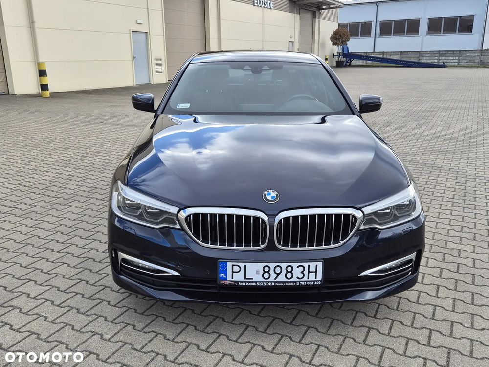 BMW Seria 5 520d xDrive Luxury Line sport - 22