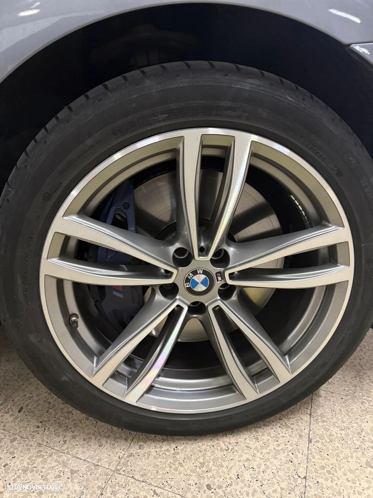 BMW 630 Gran Turismo d Pack M - 12