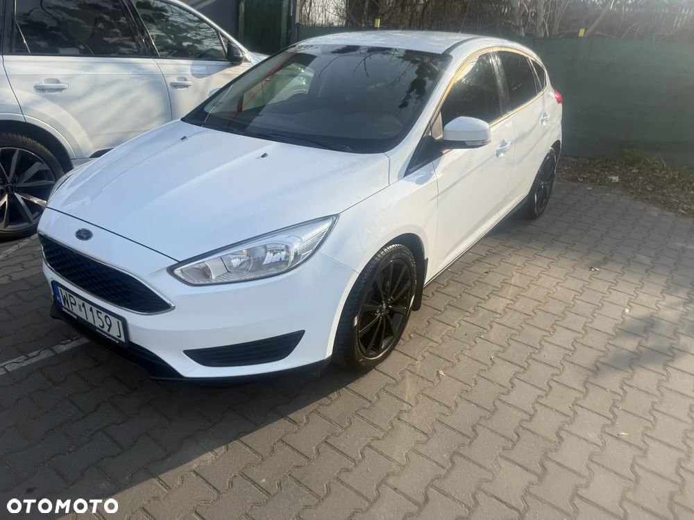 Ford Focus 1.6 Trend - 18