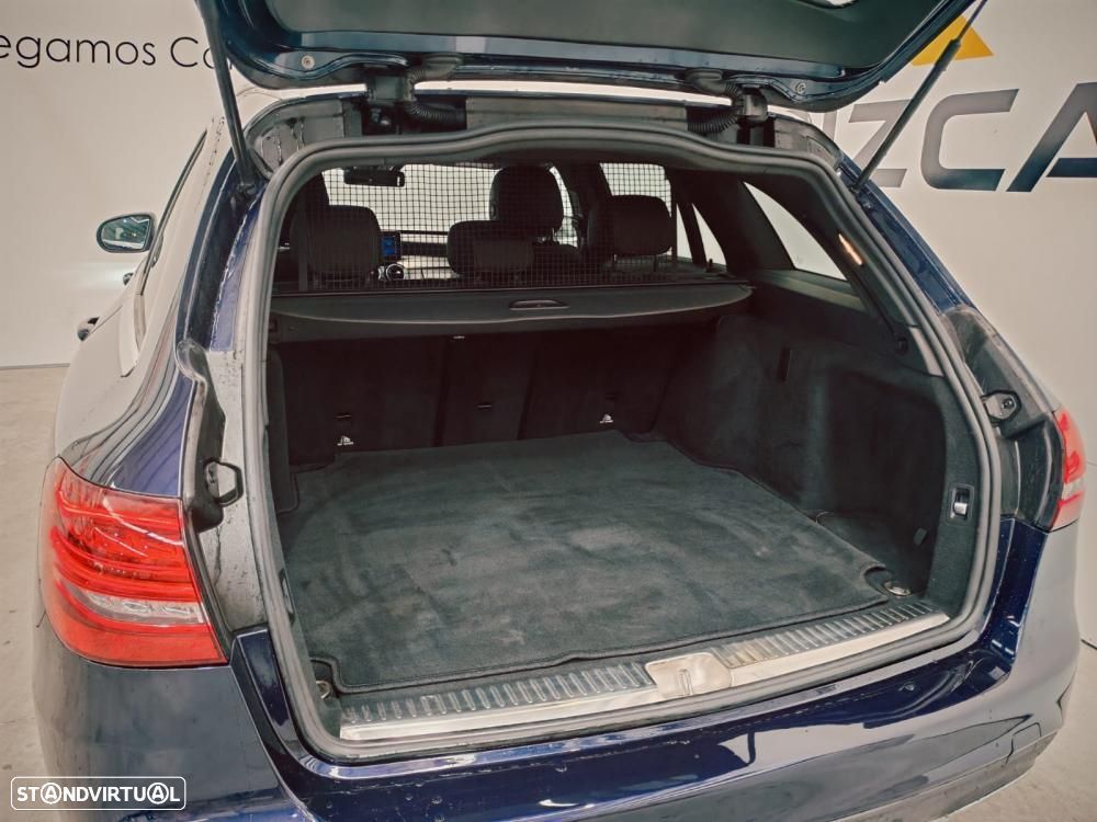 Mercedes-Benz C 220 d AMG Line - 21