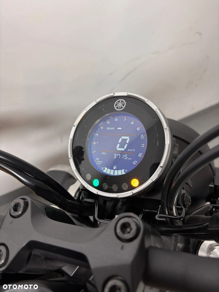Yamaha XSR - 14