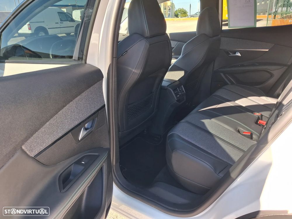 Peugeot 3008 225 e-EAT8 Allure Pack - 15