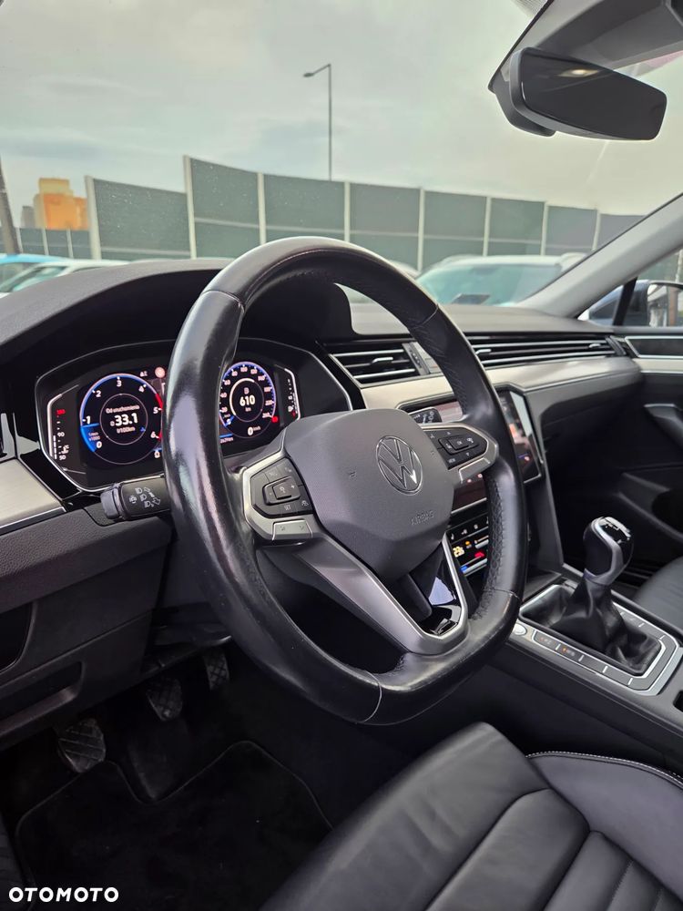 Volkswagen Passat 2.0 TDI BMT Highline - 20