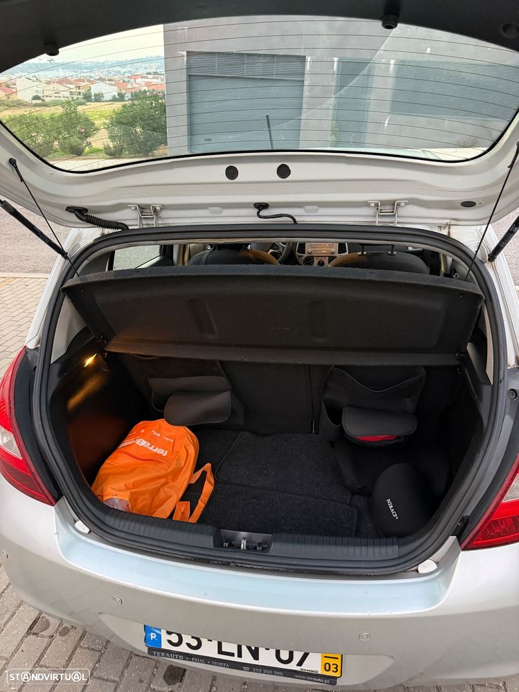 Hyundai i20 1.2 Classic ESP - 7
