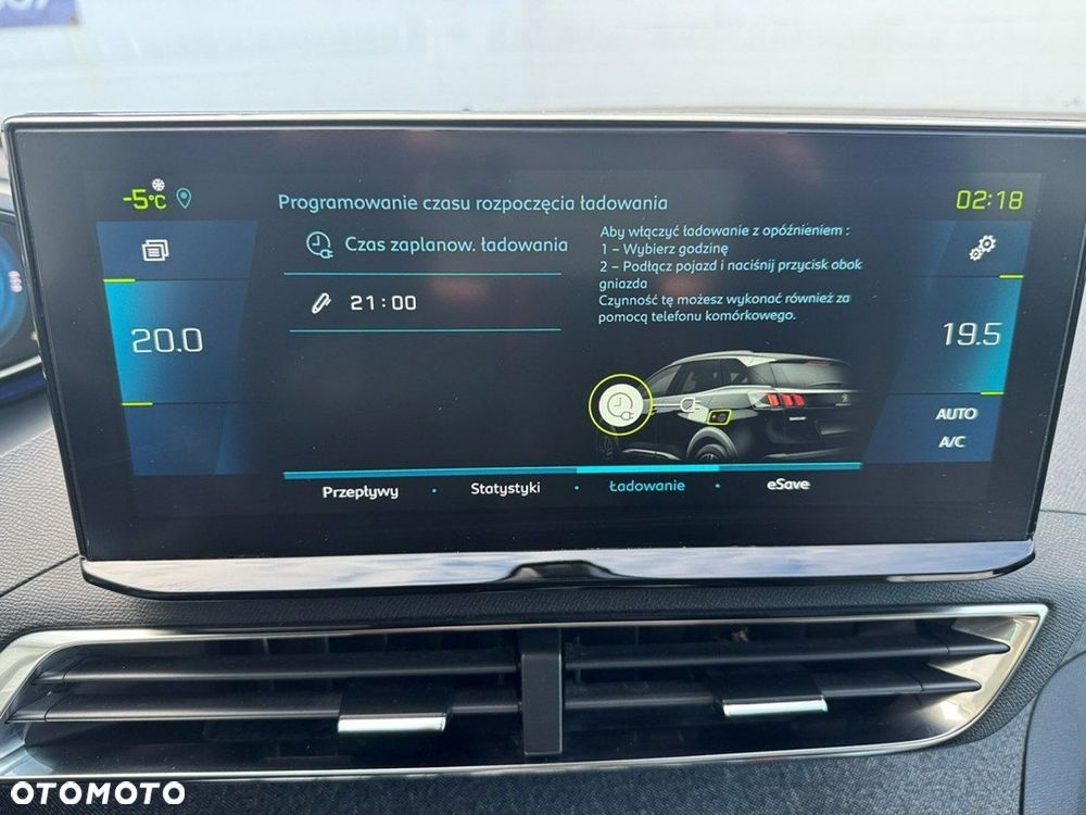 Peugeot 3008 1.6 PureTech Hybrid PHEV Allure Pack S&S EAT8 - 29