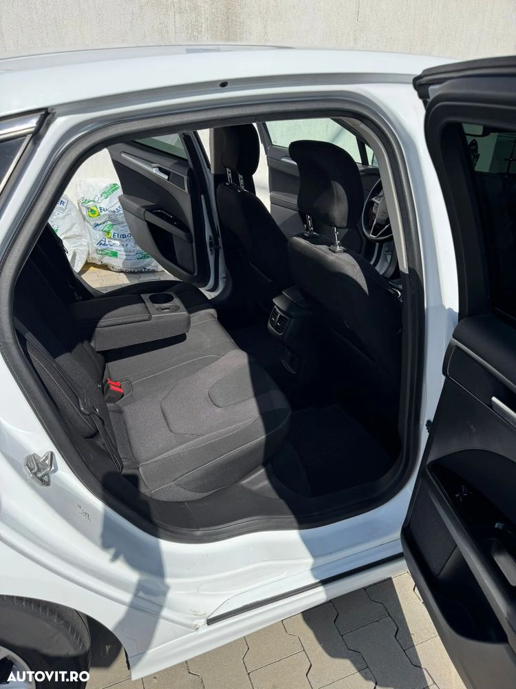 Ford Mondeo 1.6 TDCi ECOnetic Start-Stopp Titanium - 19