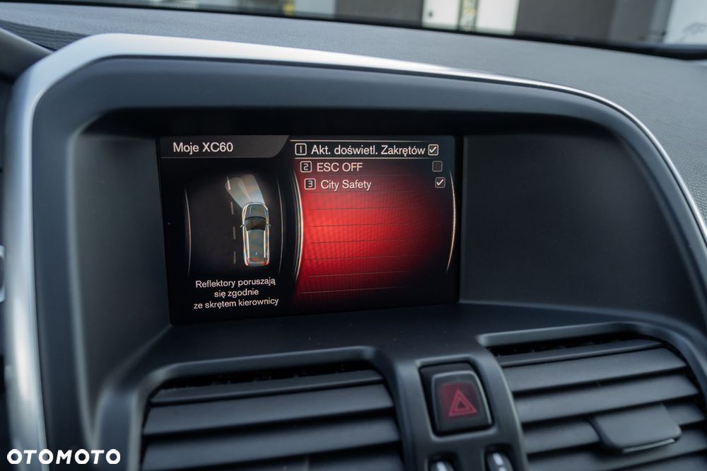 Volvo XC 60 D4 Geartronic Summum - 37