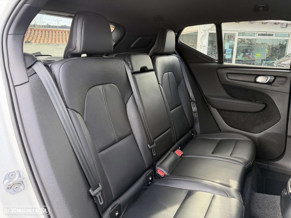 Volvo XC 40 1.5 T5 PHEV Inscription - 25