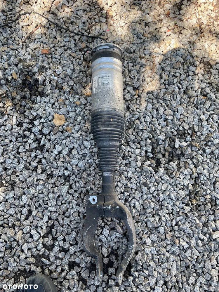 AMORTYZATOR LEWY PRZÓD RANGE ROVER VOGUE L405 CPLA-3C286-CE - 2