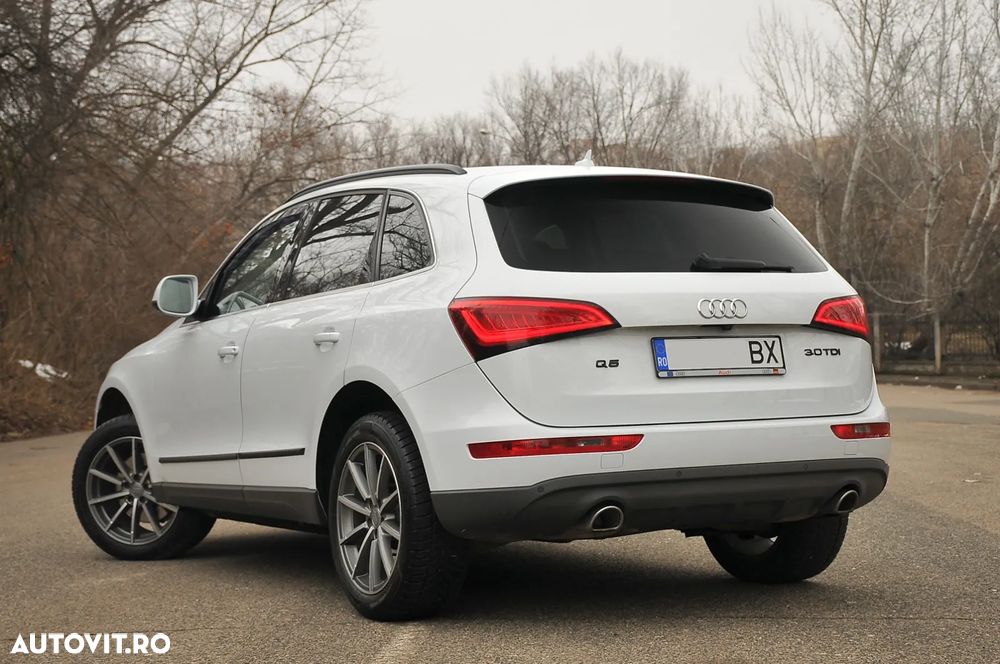 Audi Q5 3.0 TDI Quattro S tronic - 9
