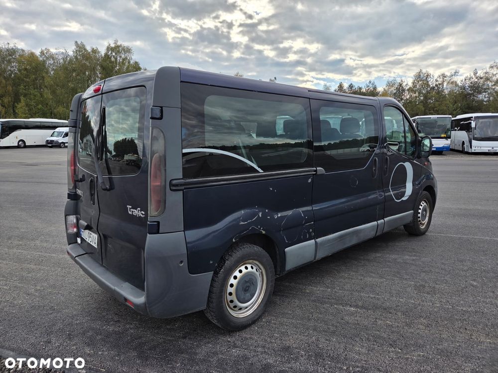 Renault Trafic 2003 photo 4