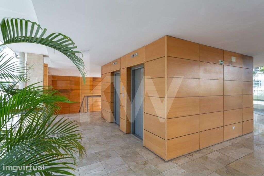 Apartamento T4 mobilado de luxo para arrendar na Twin Towers - Grande imagem: 2/49