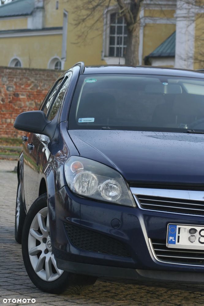 Opel Astra 1.7 CDTI ecoFLEX - 11