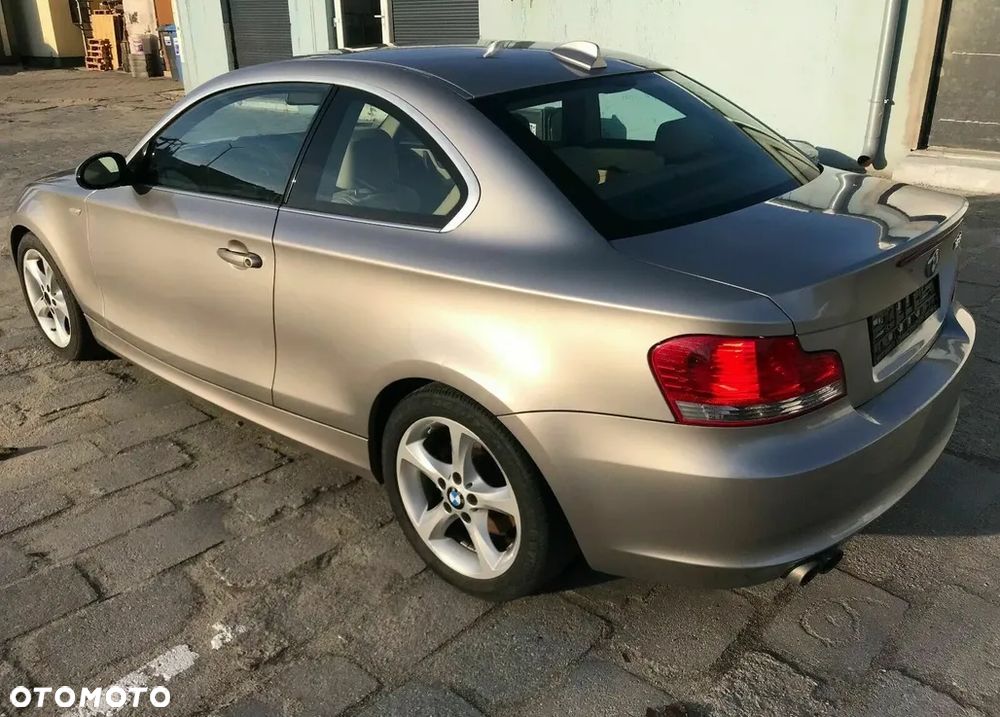 BMW Seria 1 - 1
