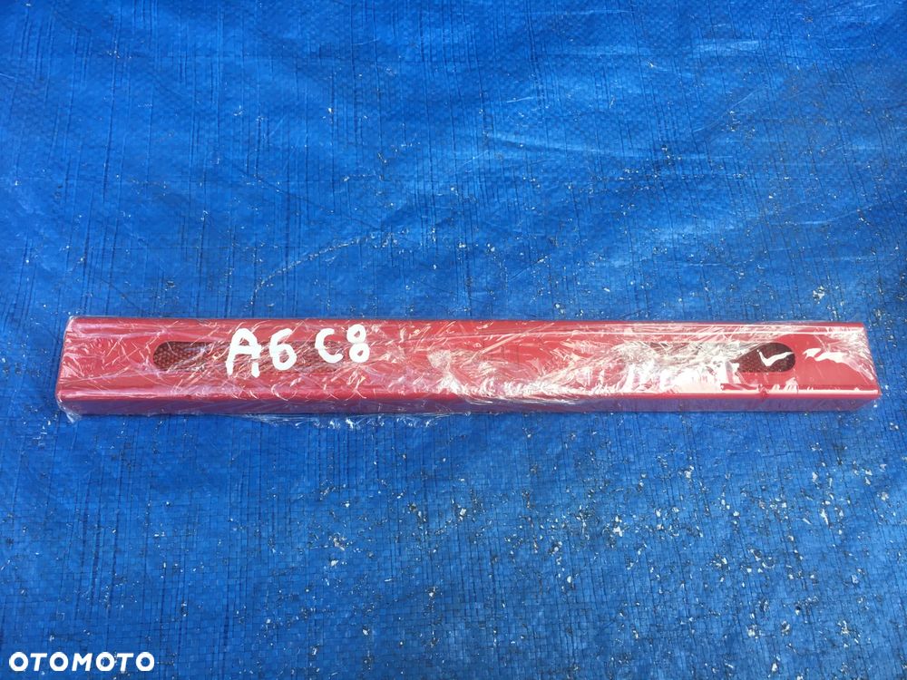 Audi A6 C8 4K Trójkąt Ostrzegawczy 8T0860251 - 4