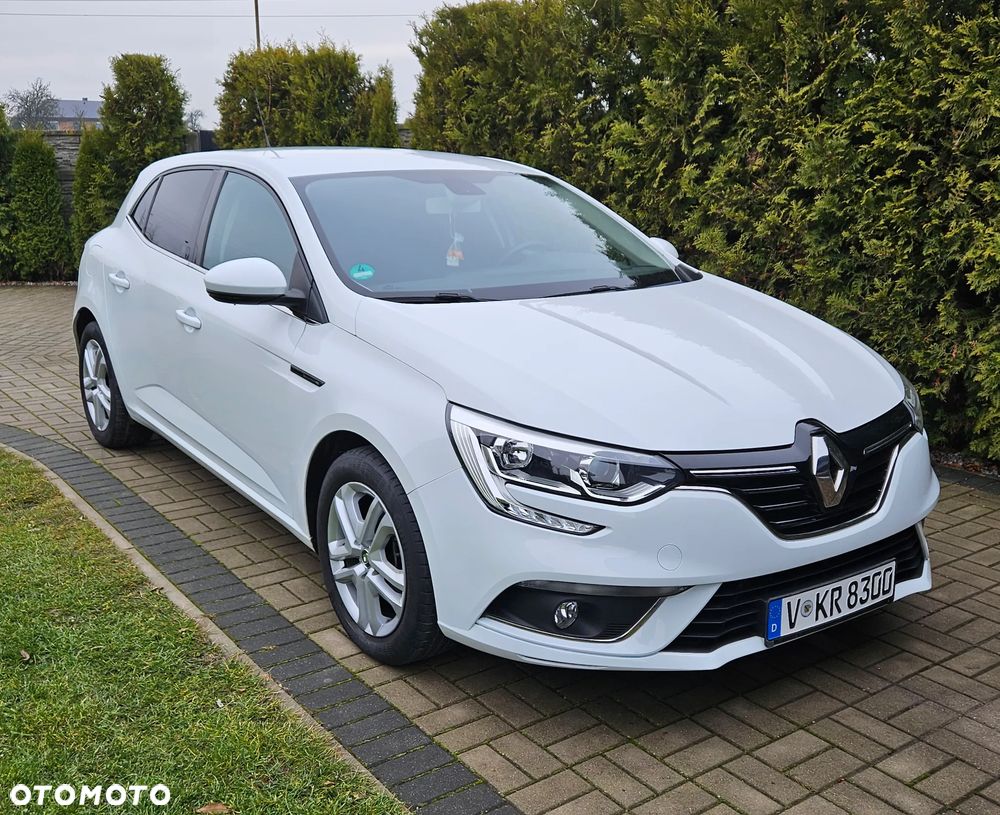Renault Megane ENERGY TCe 100 LIFE - 21