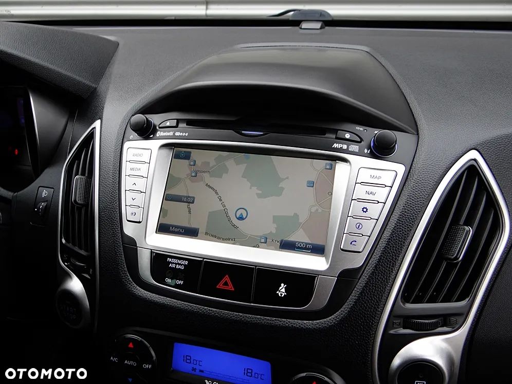 Hyundai ix35 2.0 CRDi 4WD Automatik Premium - 28