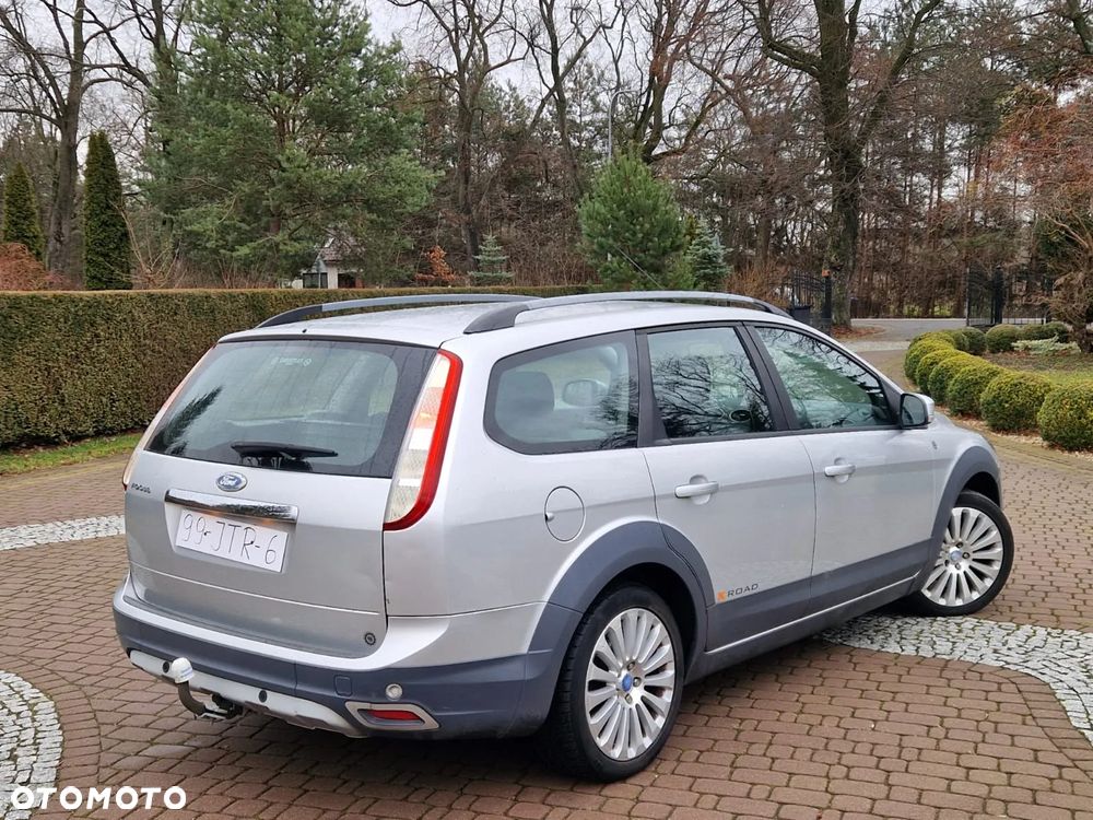 Ford Focus 1.6 X100 - 14