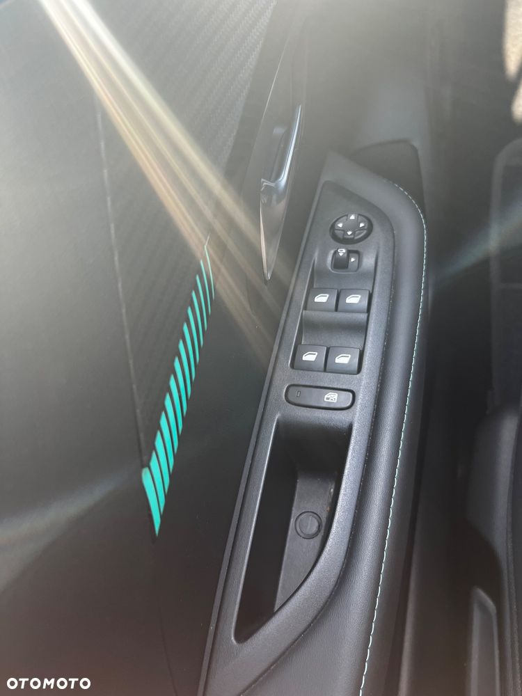 Peugeot 208 PureTech 100 EAT8 Allure Pack - 20
