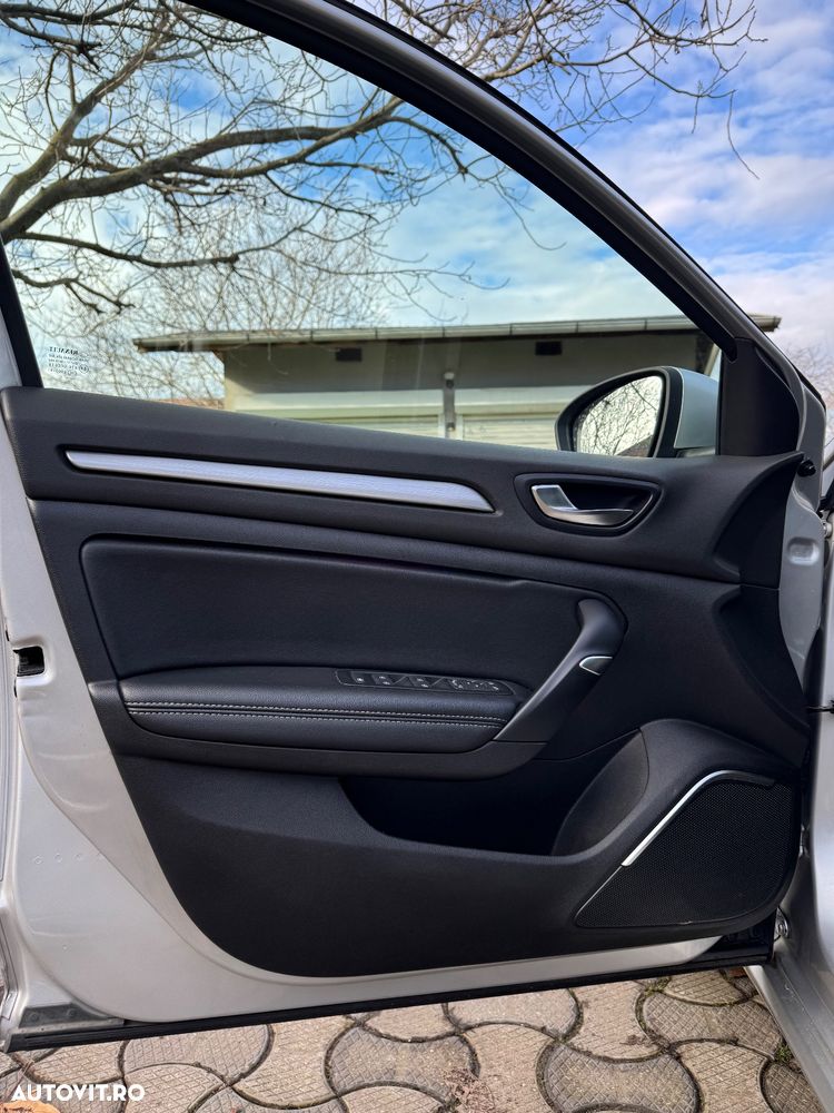 Renault Megane ENERGY dCi EDC Intens - 11