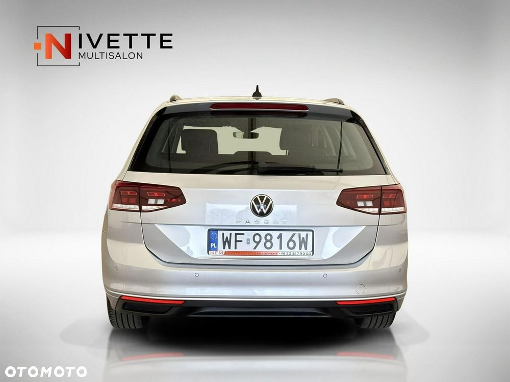 Volkswagen Passat - 10