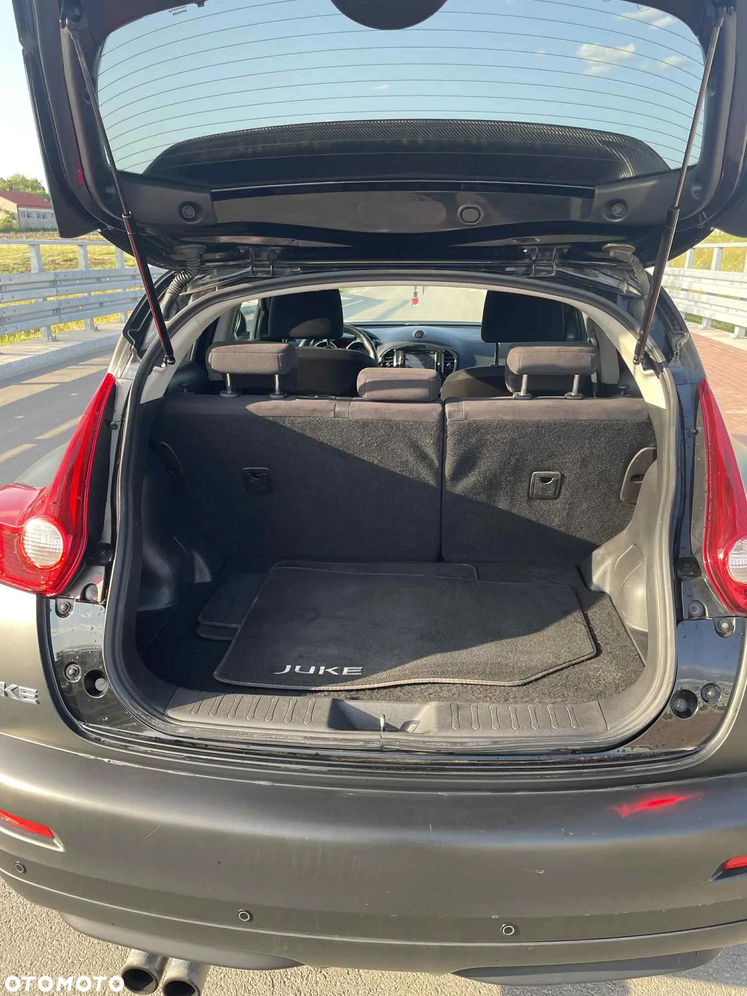 Nissan Juke 1.6 T Tekna - 14