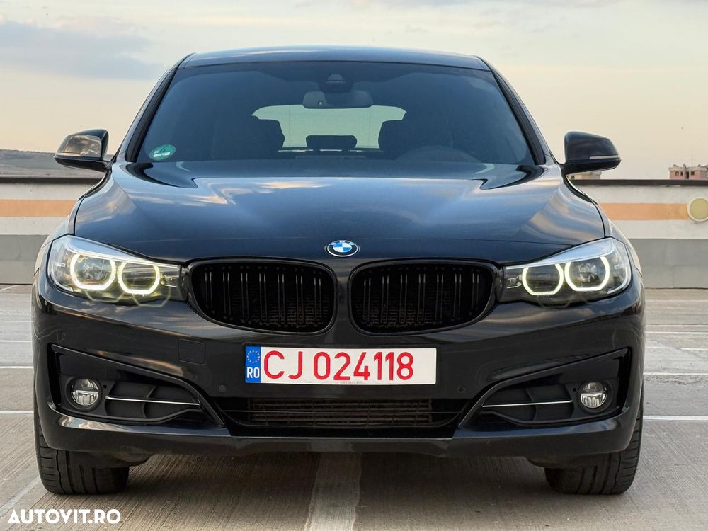 BMW Seria 3 320d xDrive Aut. Sport Line - 9