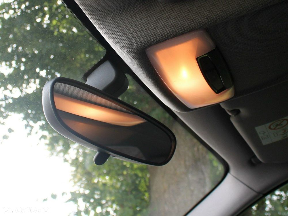 BMW Seria 1 - 26