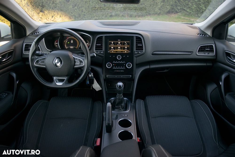 Renault Megane ENERGY dCi 110 BUSINESS - 4