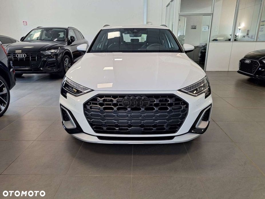 Audi A3 Allstreet - 6