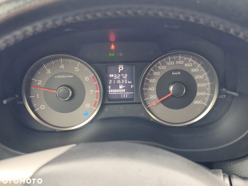 Subaru Forester 2.0XT Comfort Lineartronic - 11