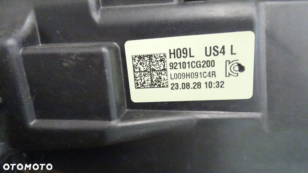 HYUNDAI STARIA - lampa przednia lewa FULL LED - 12