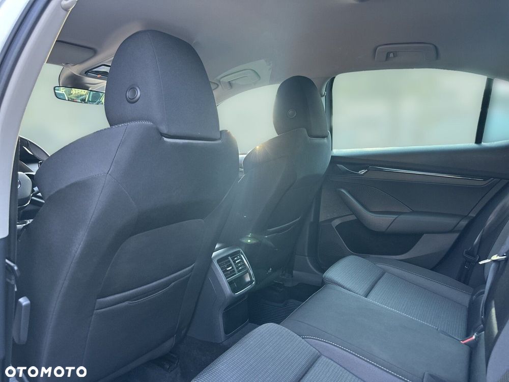 Skoda Octavia 2.0 TDI Ambition - 33