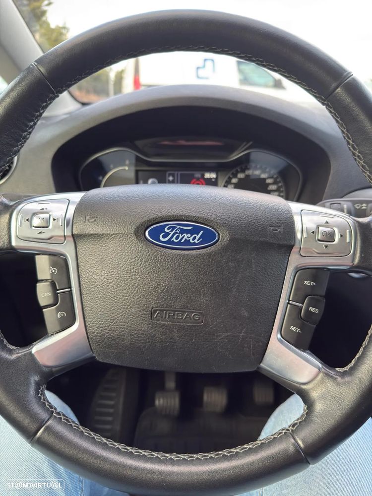 Ford S-Max 2.0 TDCi Titanium 7L - 7