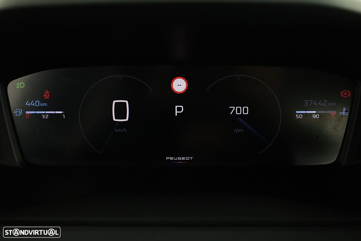 Peugeot 2008 1.2 PureTech Allure EAT8 - 16