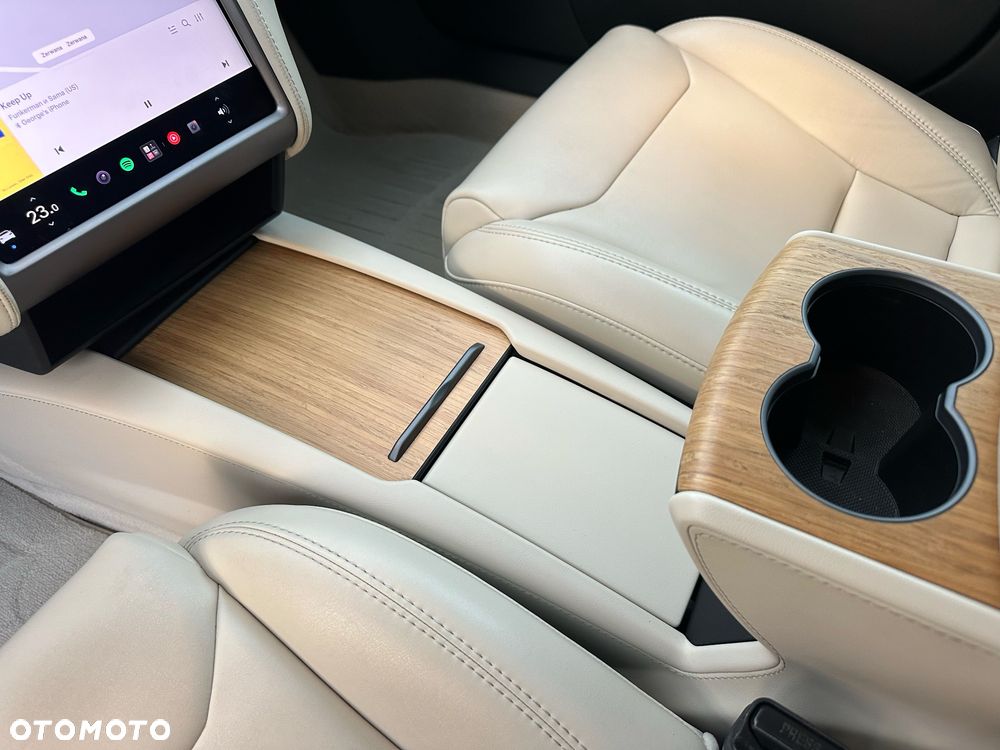Tesla Model S 100D Allradantrieb Performance - 17