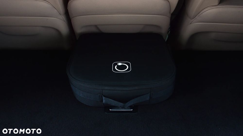 Mercedes-Benz EQV 300 90kWh - 16