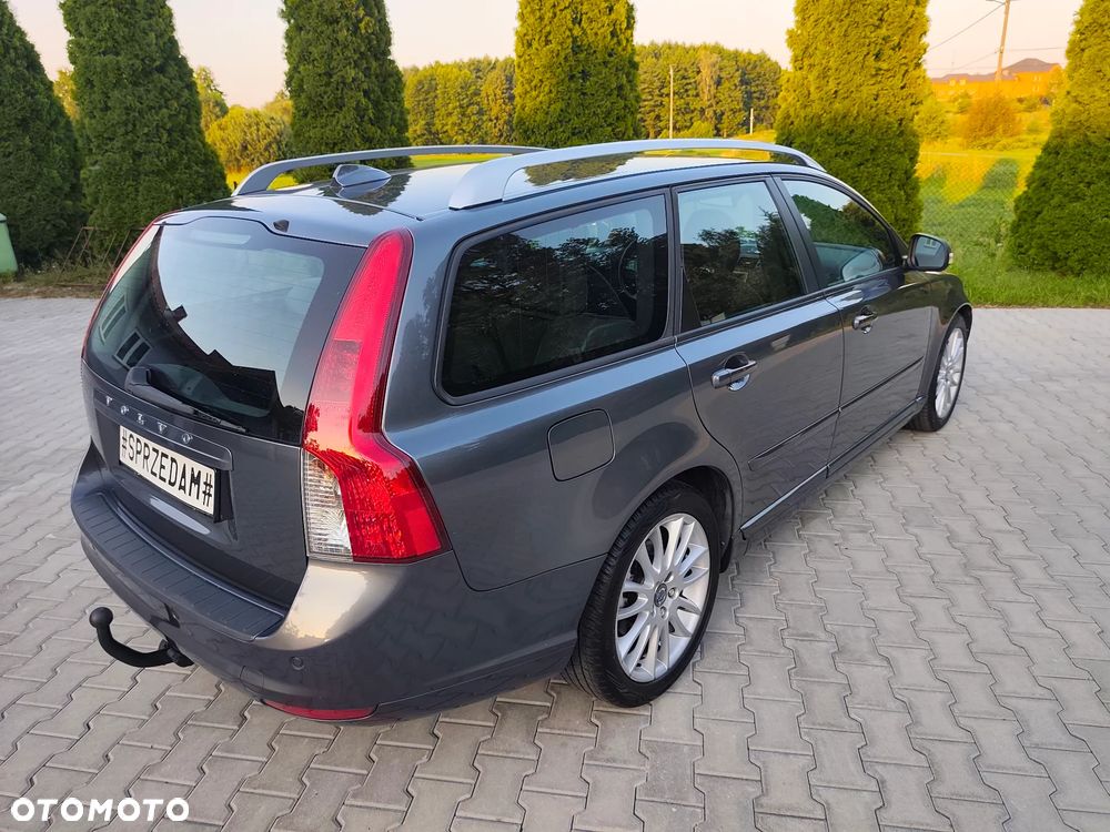 Volvo V50 - 4
