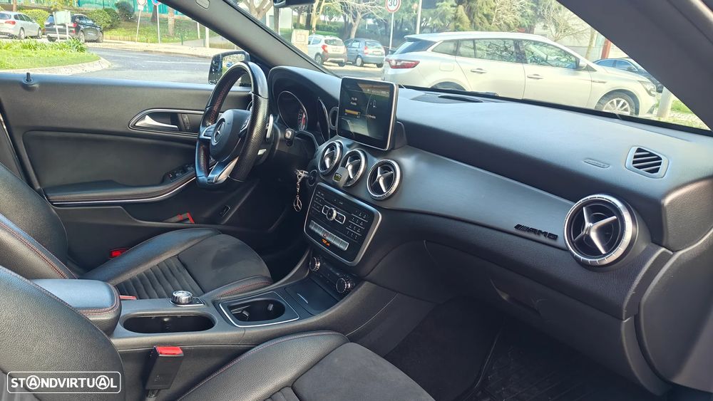 Mercedes-Benz CLA 220 (CDI) d 7G-DCT AMG Line - 7