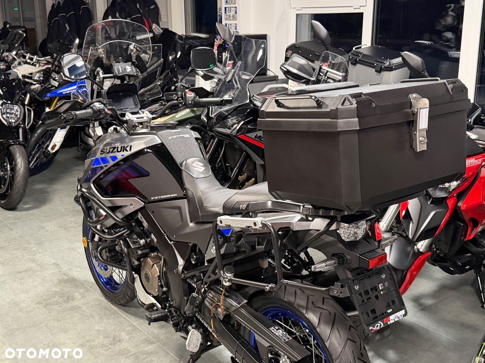 Suzuki V-STROM - 30