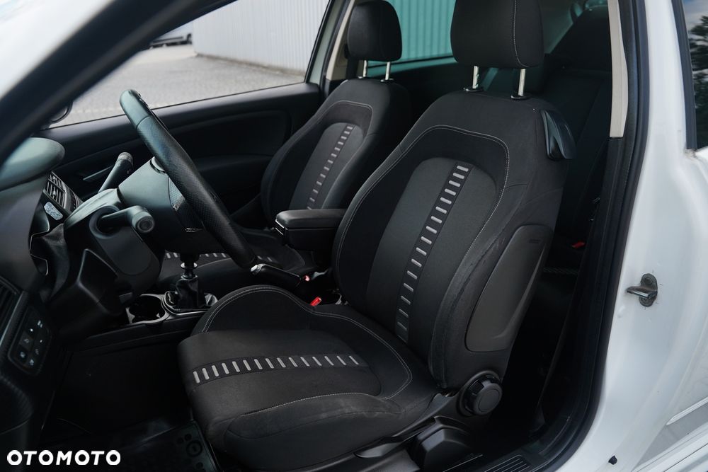 Fiat Punto - 10
